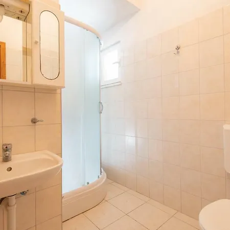 Ivona Apartament Lovište